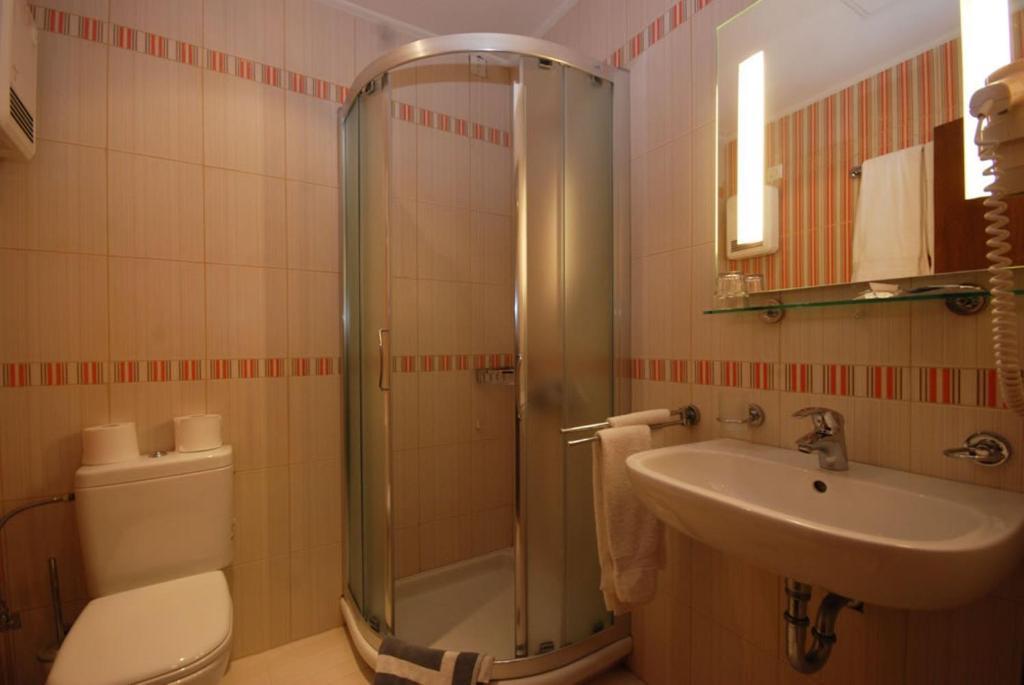 Hotel Elvetia Karpenisi Room photo